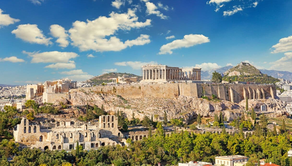 Enjoy the Acropolis of Athens with a private tour